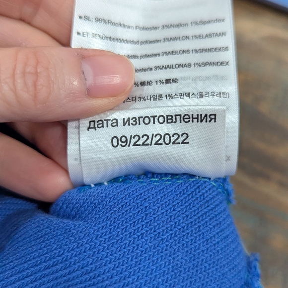 NWT Burton Kids Recycled Trope Beanie Pom Pom Galaxy Green, One Size, RN 87380 - Picture 7 of 7